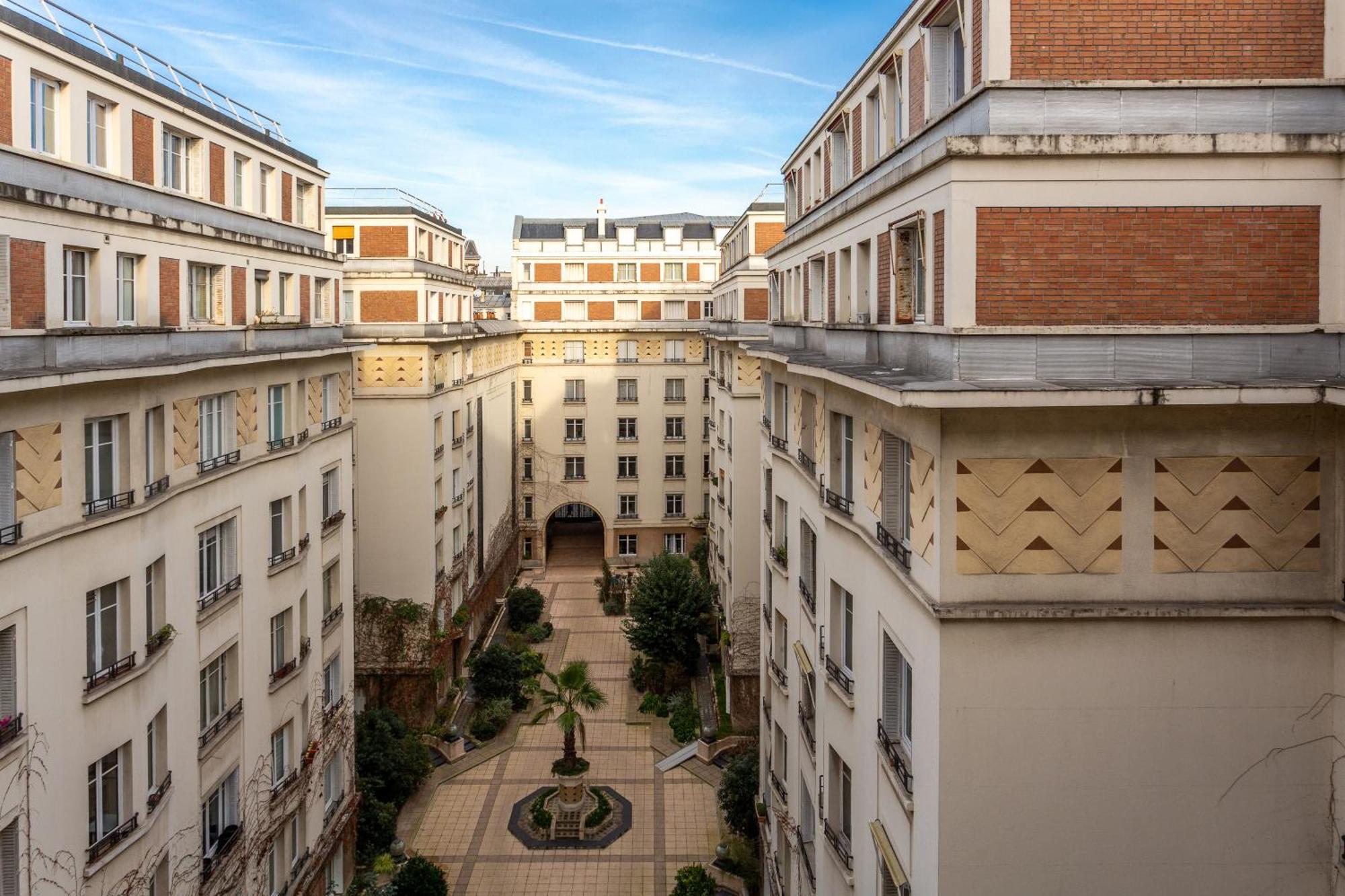 The Carla Suite Eiffel Tower View París Exterior foto
